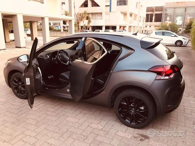 Usata DS Automobiles DS4 Crossback 120 CV (88 kW) 2018 Nero SUV