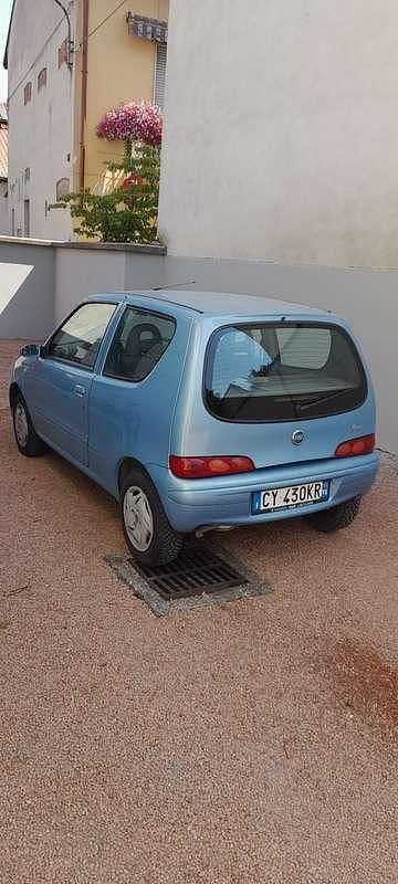 Usata Fiat 600 Anniversary 54 CV (39 kW) 2009 Utilitaria