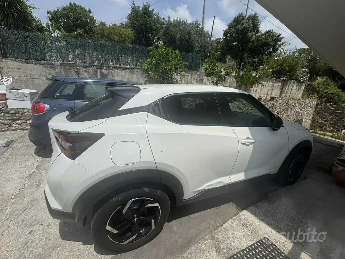 Usata Nissan Juke Acenta 114 CV (83 kW) 2023 Bianco SUV