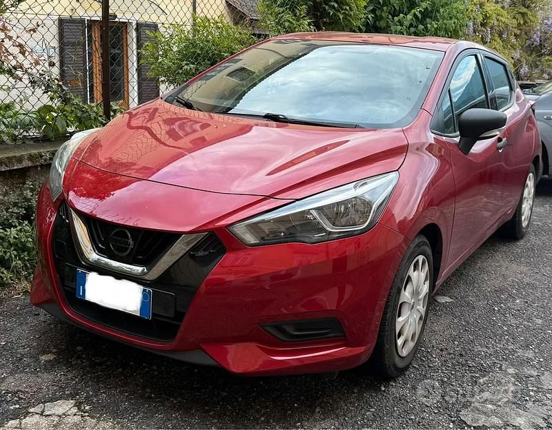 Usata Nissan Micra Acenta 71 CV (52 kW) 2017 Rosso Utilitaria