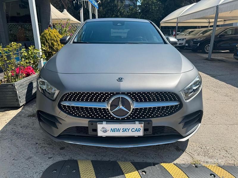 Usata Mercedes A220 Premium 190 CV (139 kW) 2018 Grigio Berlina