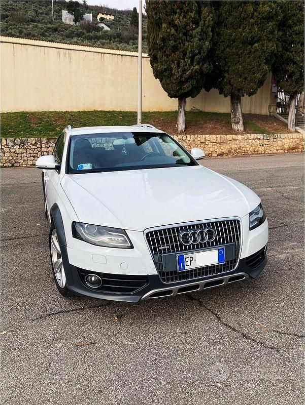 Usata Audi A4 Allroad Advanced 143 CV (105 kW) 2012 Bianco Station wagon