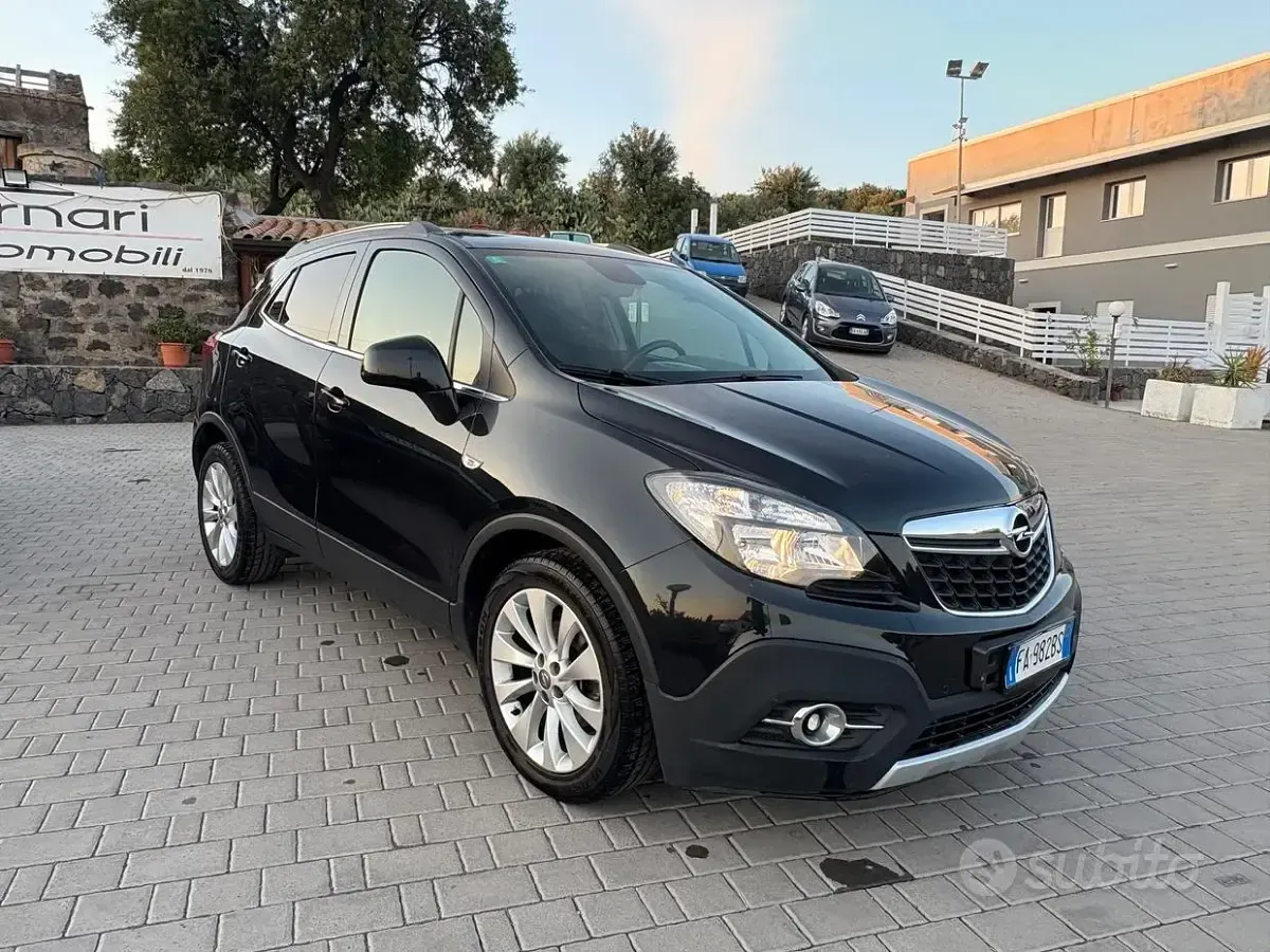 Usata Opel Mokka 136 CV (100 kW) 2015 Nero SUV