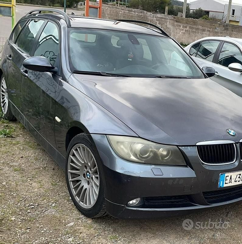 Usata 2006 BMW 320 Station wagon | 800 € (Ottimo prezzo) - Immagine 1/4