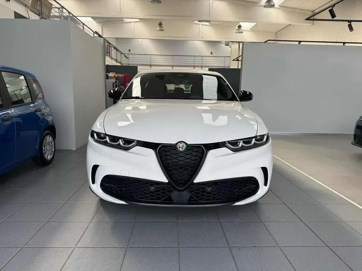Nuova Alfa Romeo Tonale Sprint 160 CV (117 kW) 2026 Bianco SUV