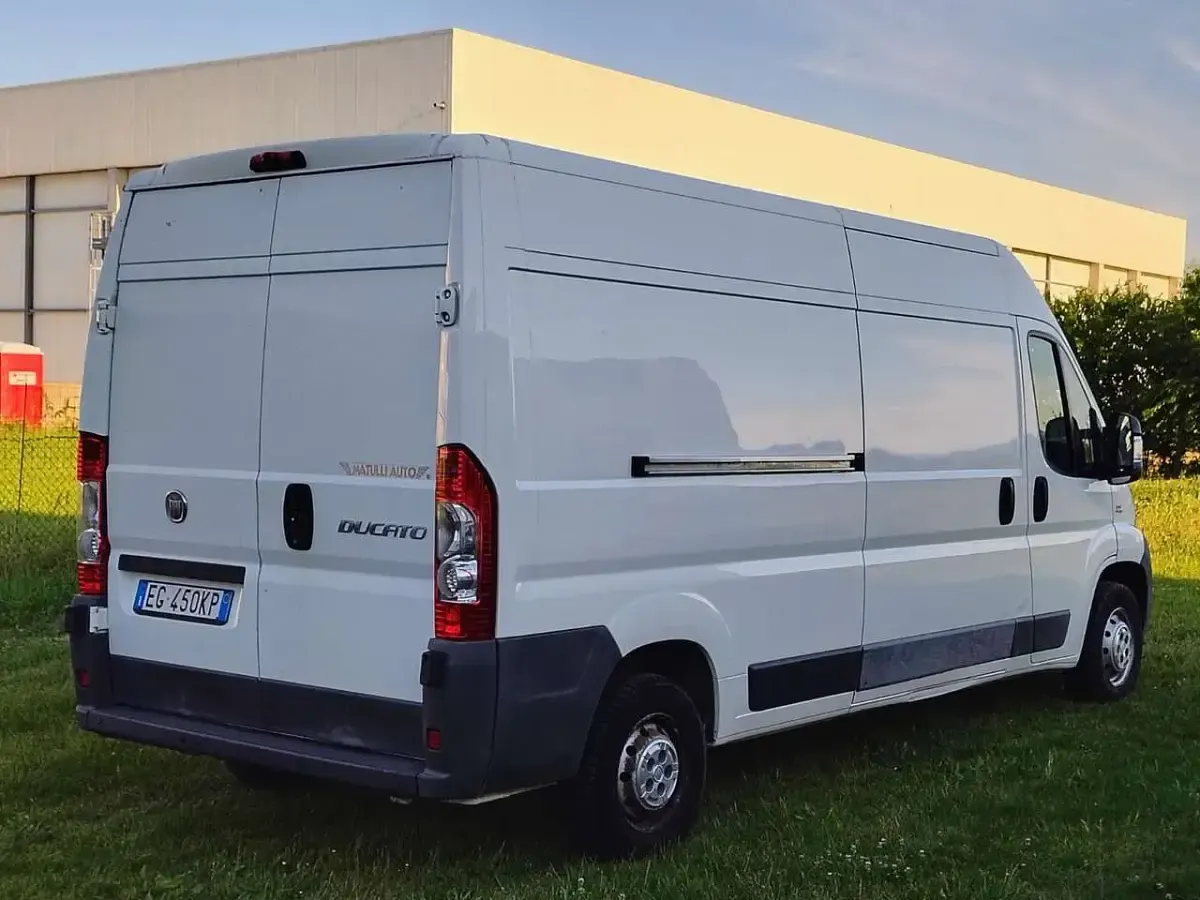 Usata Fiat Ducato 120 CV (88 kW) 2011 Bianco Furgone