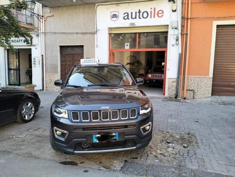 Usata Jeep Compass Limited 120 CV (88 kW) 2019 Marrone SUV