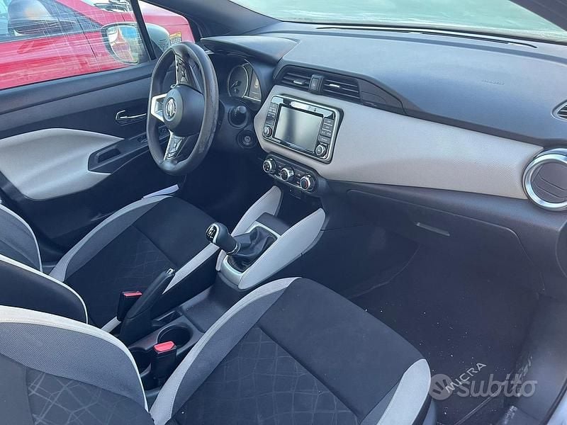 Usata Nissan Micra 90 CV (66 kW) 2019 Grigio Utilitaria