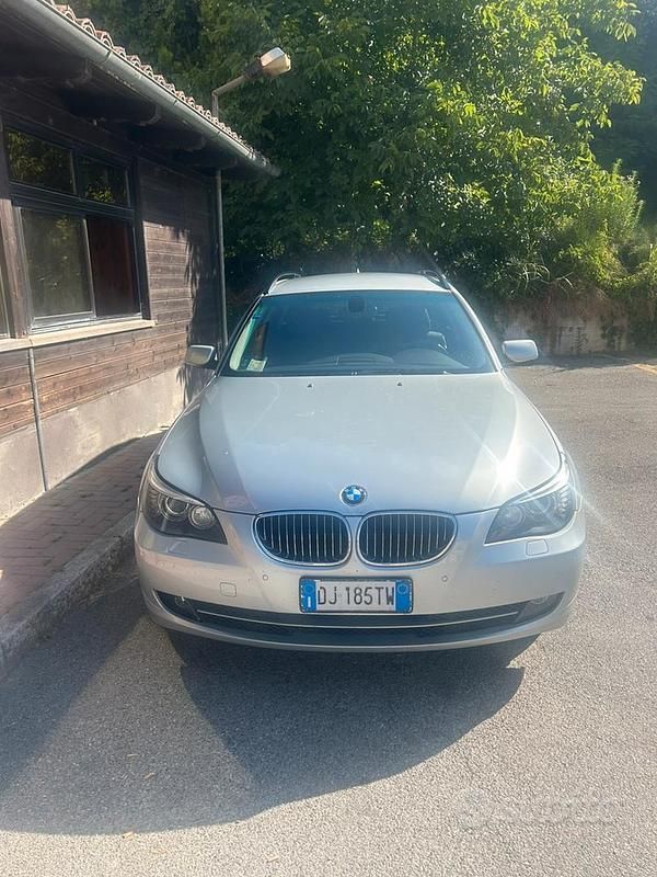 Usata BMW 530 2007 Grigio Berlina