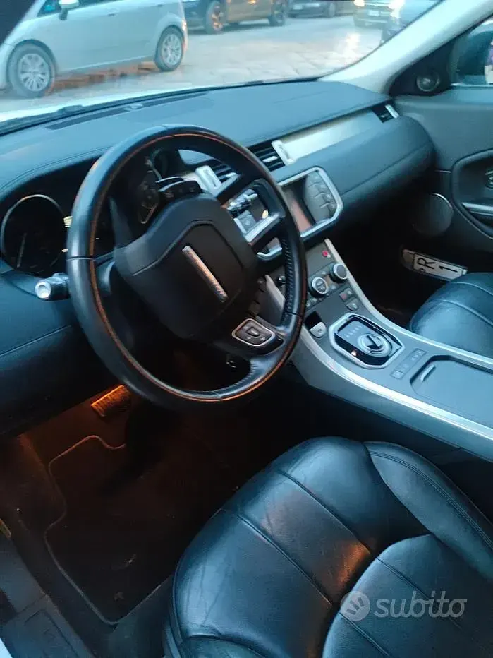 Usata Land Rover Range Rover evoque 163 CV (119 kW) 2017 Bianco