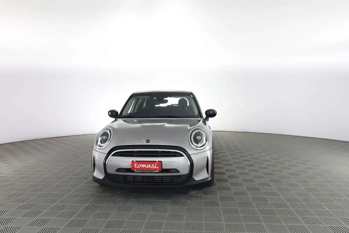 Usata Mini Cooper Classic 136 CV (100 kW) 2023 Melting silver iii con tetto n Utilitaria