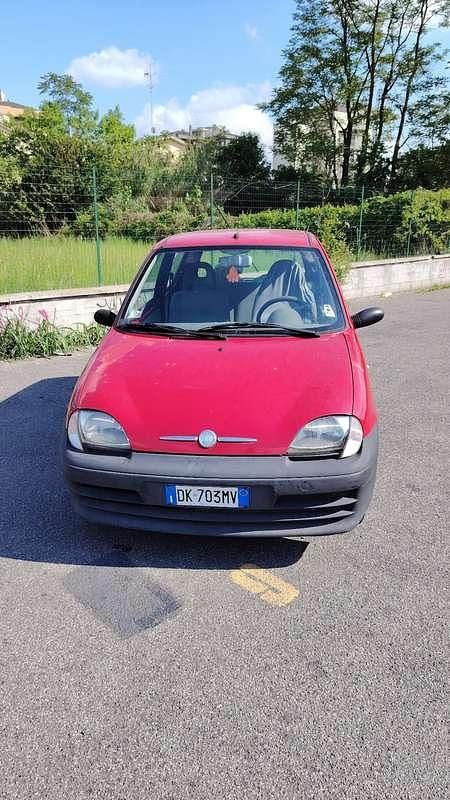 Usata Fiat 600 54 CV (39 kW) 2007 Utilitaria