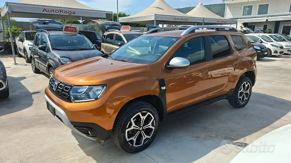 Usata Dacia Duster 101 CV (74 kW) 2020 Marrone SUV