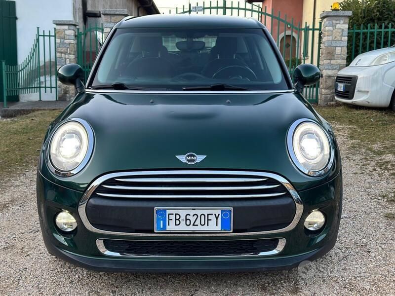 Usata Mini One D 95 CV (69 kW) 2016 Verde Utilitaria