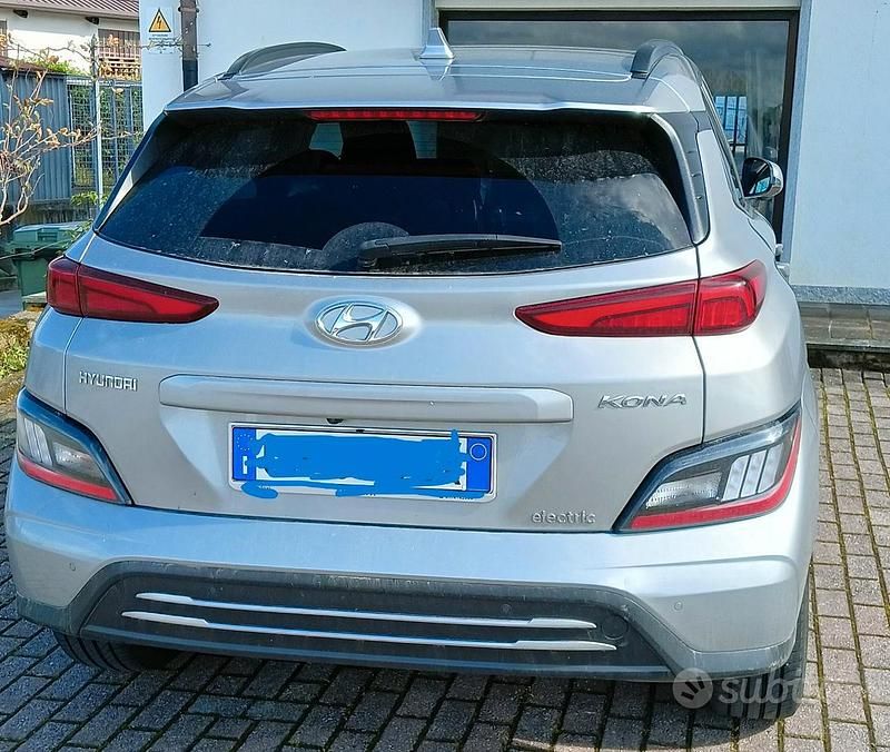 Usata Hyundai Kona 27 kW (38 CV) 2021 Grigio SUV