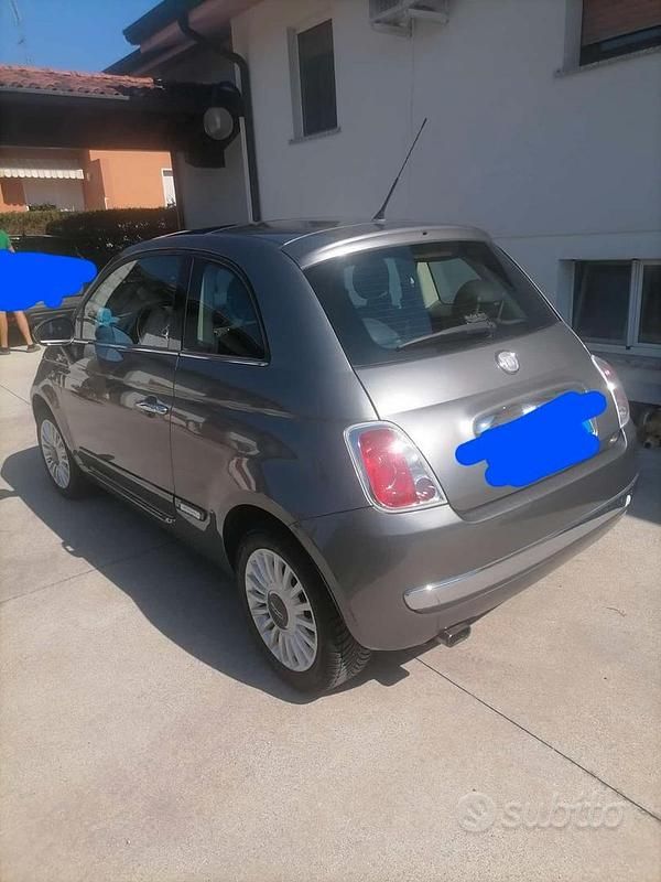 Grigio Usata 2010 Fiat 500 Tre volumi | 5000 € (Buon prezzo) - Immagine 1/4
