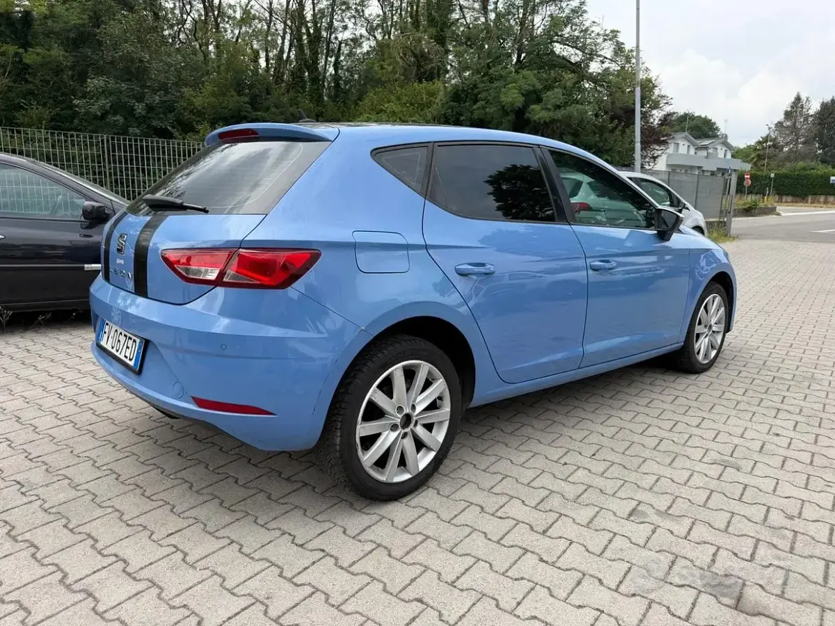 Usata Seat Leon FR 150 CV (110 kW) 2019 Blu Berlina