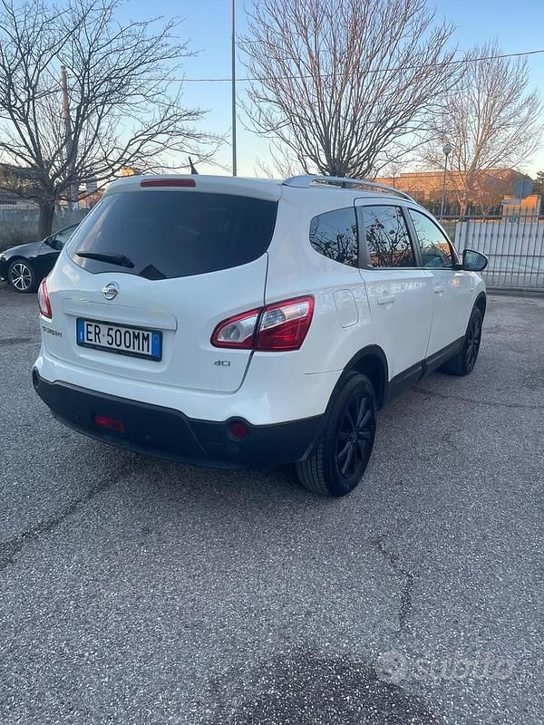 Usata Nissan Qashqai +2 Acenta 110 CV (80 kW) 2013 Bianco SUV