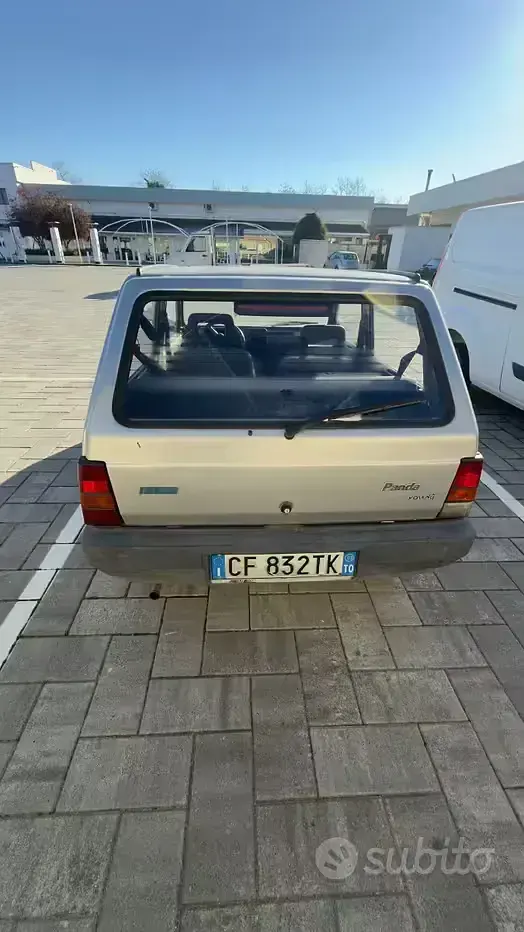 Usata Fiat Panda Young 54 CV (39 kW) 2003 Grigio Utilitaria