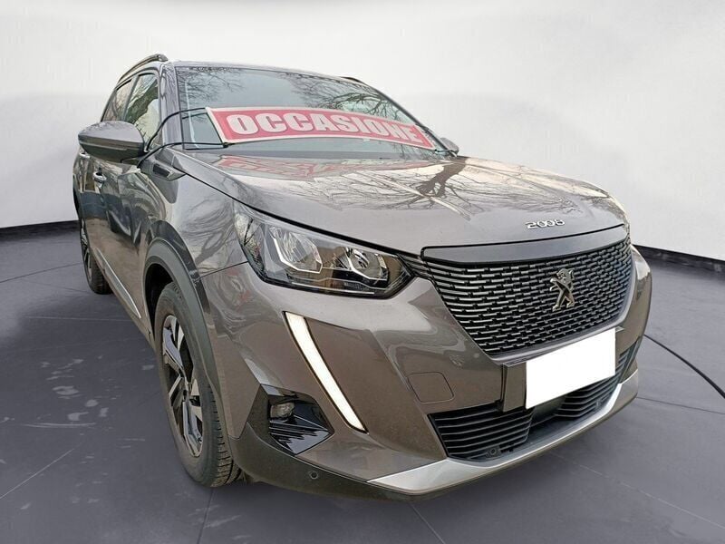 Usata Peugeot 2008 Allure 102 CV (75 kW) 2020 Grigio SUV