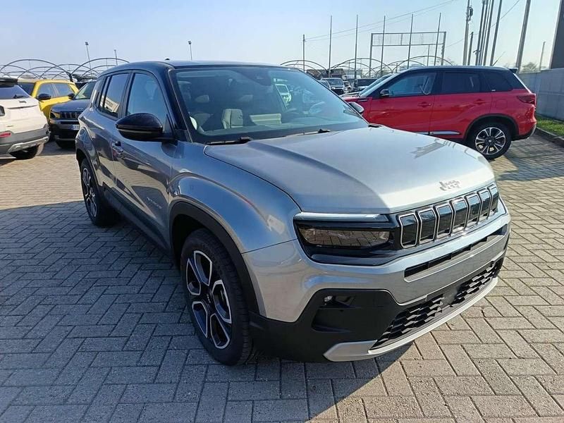 Usata Jeep Avenger Altitude 101 CV (74 kW) 2024 Grigio SUV