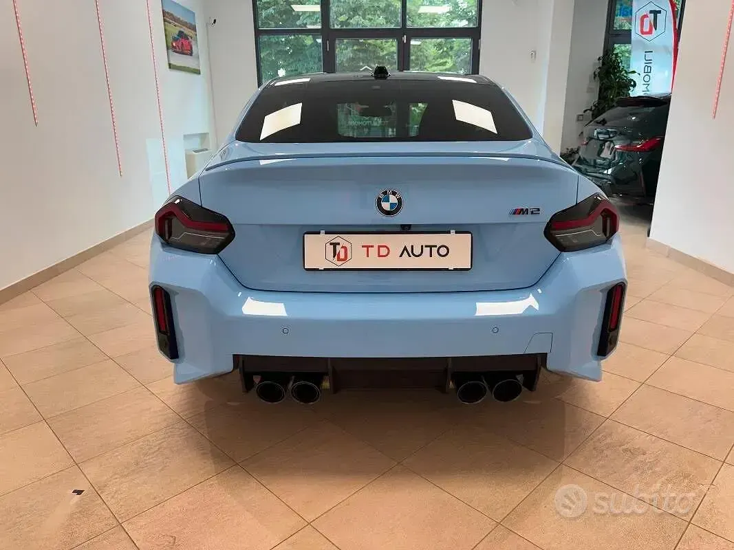 Usata BMW M2 Efficient Dynamics 480 CV (353 kW) 2025 Blu/azzurro Coupé
