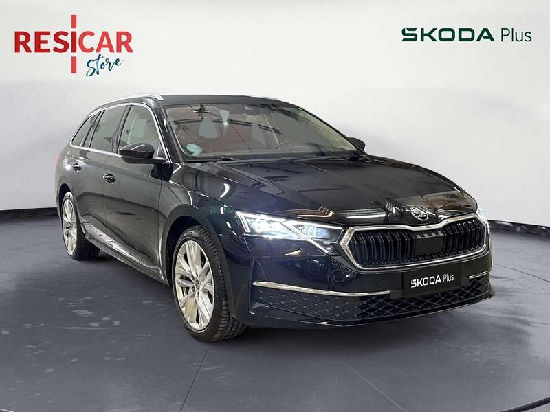 Usata Skoda Octavia Style 150 CV (110 kW) 2025 Nero metallizzato Station wagon