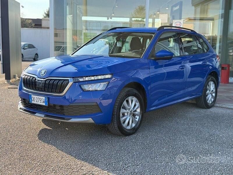 Azzurro Usata 2022 Skoda Kamiq Ambition SUV | 17.000 € (Buon prezzo) - Immagine 1/4