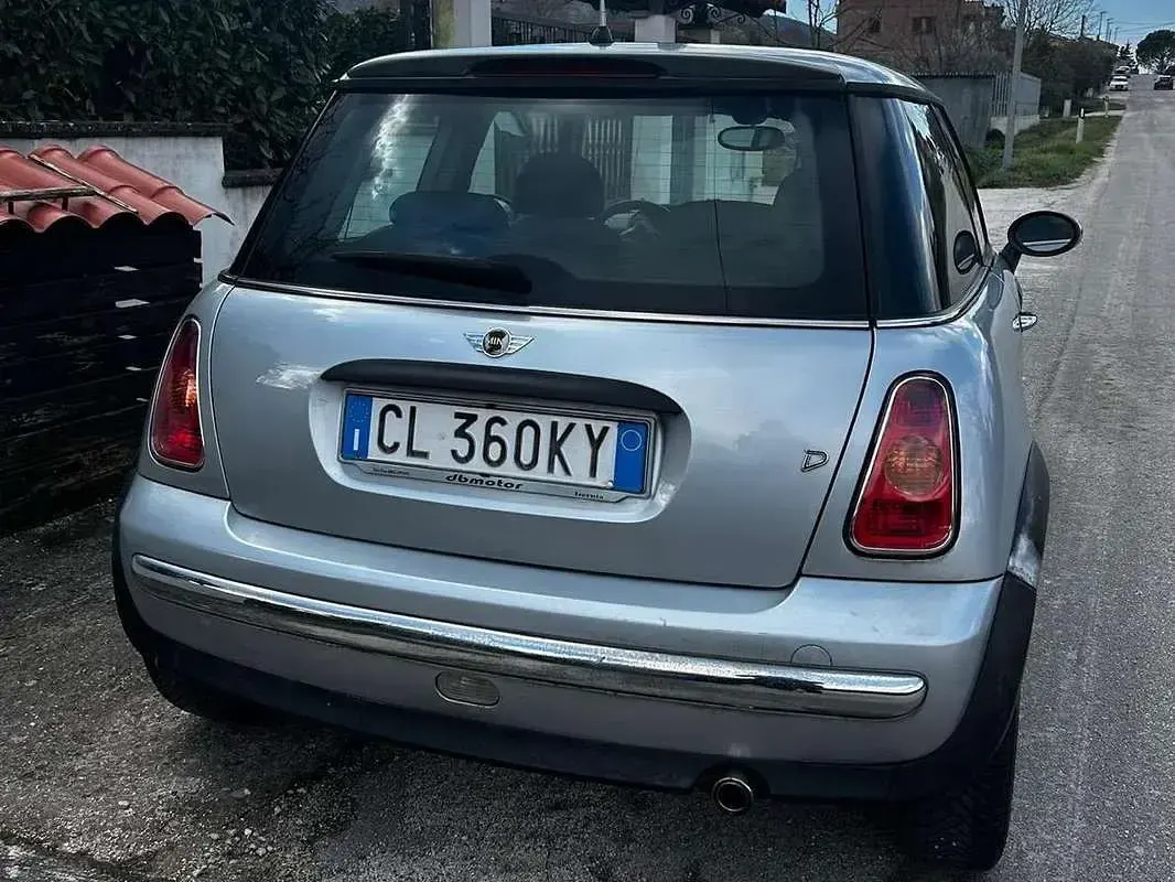 Usata Mini One D 75 CV (55 kW) 2004 Grigio Utilitaria
