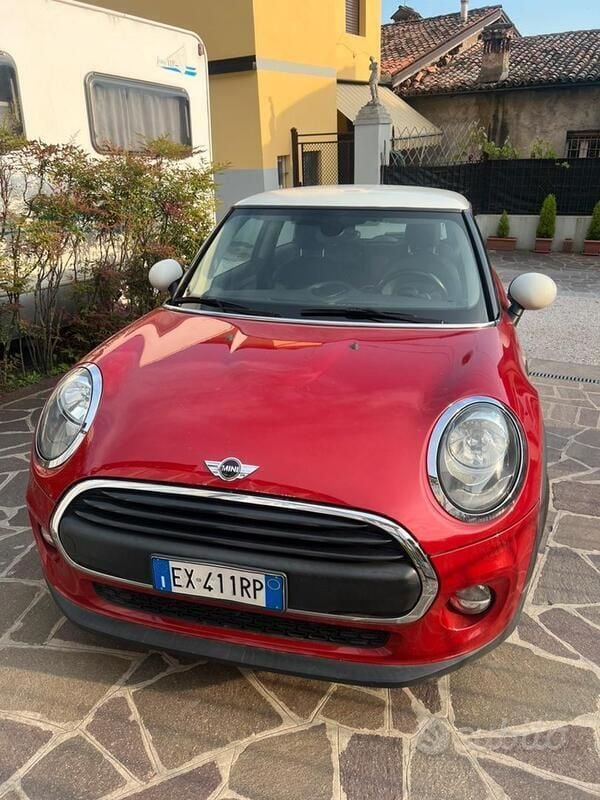 Usata Mini ONE 2015 Rosso Utilitaria