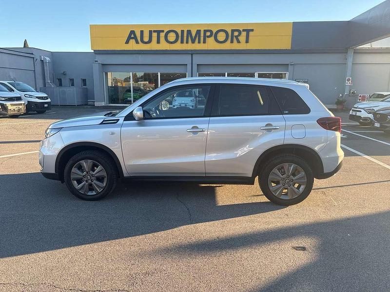 Usata Suzuki Vitara Cool 129 CV (94 kW) 2022 Grigio SUV