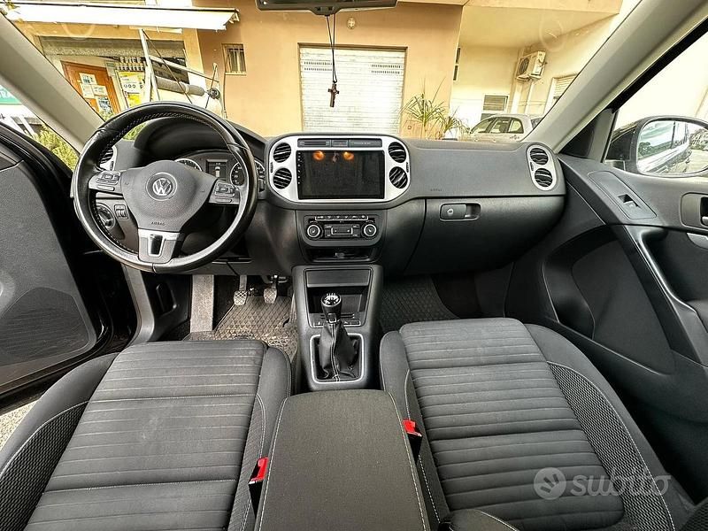 Gebraucht VW Tiguan Sportline 110 PS (80 kW) 2014 Schwarz SUV