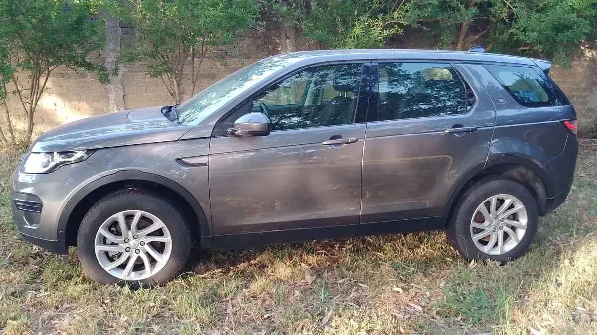 Usata Land Rover Discovery Sport SE 150 CV (110 kW) 2019 Grigio SUV