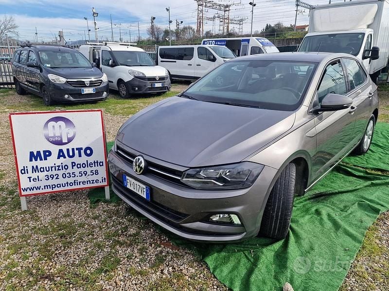 Usata VW Polo Comfortline 95 CV (69 kW) 2019 Grigio Utilitaria