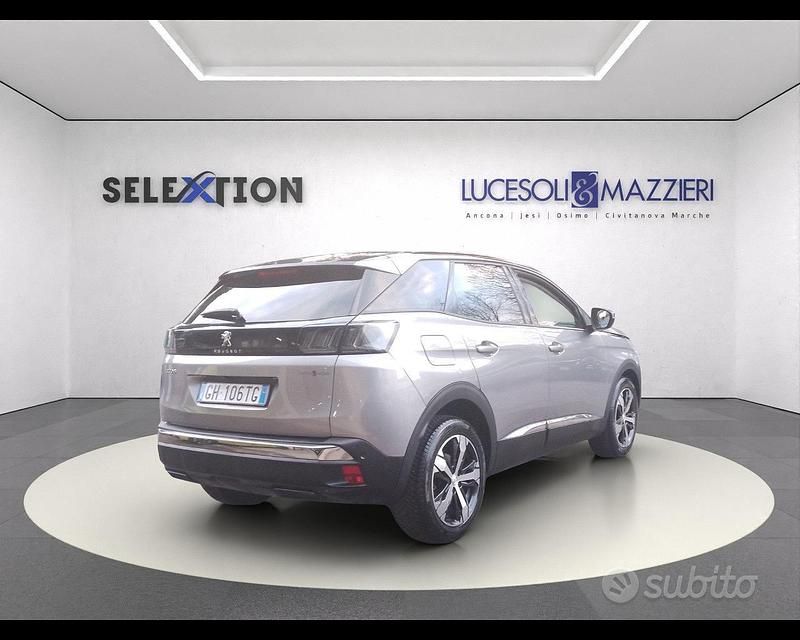 Usata Peugeot 3008 S 131 CV (96 kW) 2022 Grigio SUV