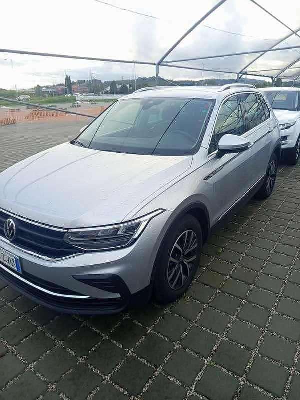 Usata VW Tiguan Life 131 CV (96 kW) 2022 SUV