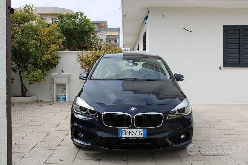 Blu Usata 2016 BMW 216 Active Tourer Monovolume | 14.000 € (Buon prezzo) - Immagine 1/4