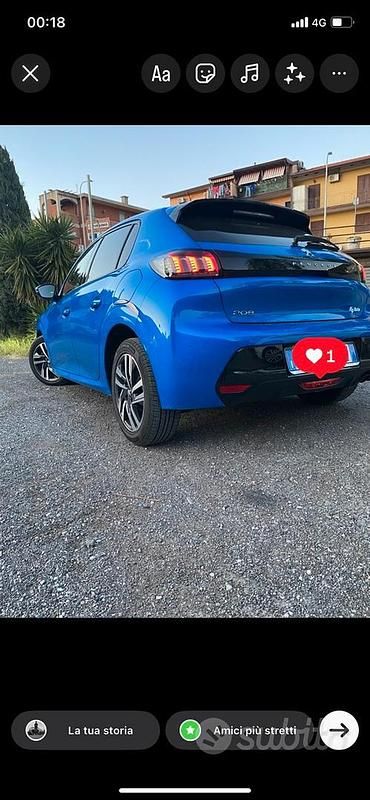 Usata Peugeot 208 110 CV (80 kW) 2021 Blu Utilitaria