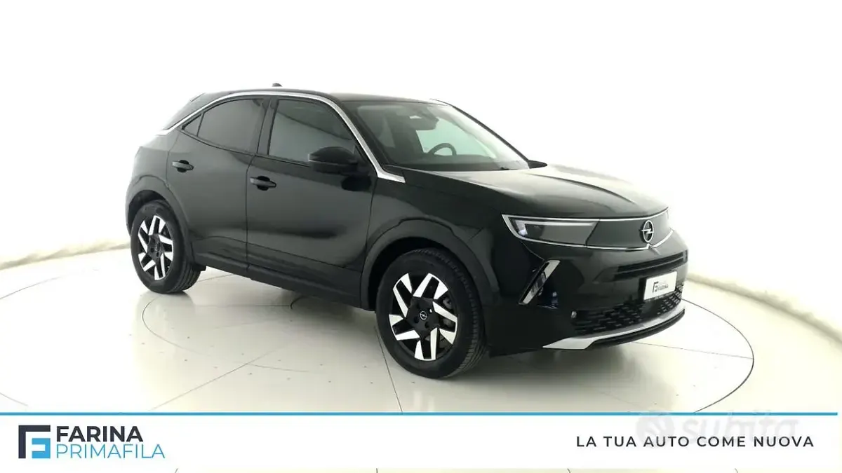 Usata Opel Mokka Elegance 56 kW (77 CV) 2022 Nero SUV