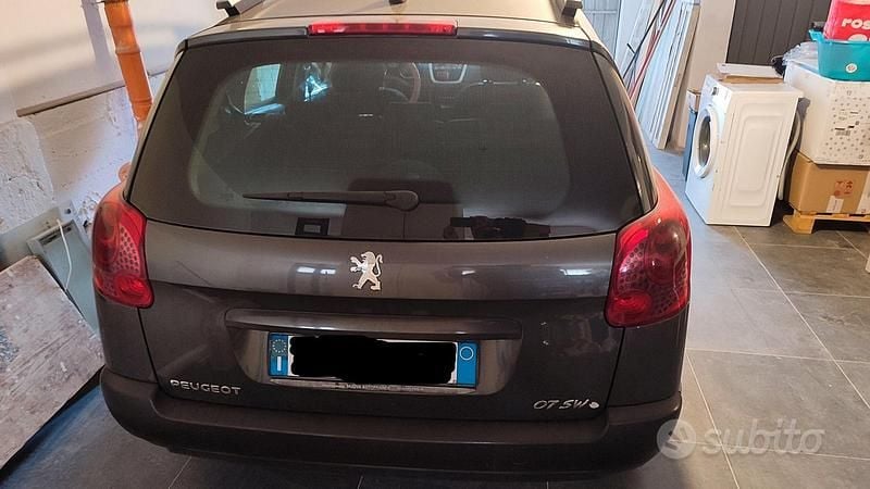 Usata Peugeot 206 90 CV (66 kW) 2010 Grigio Station wagon