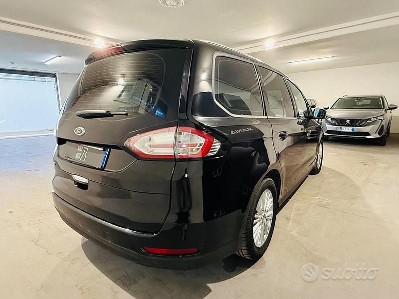Begagnad Ford Galaxy Business Edition 180 HK (132 kW) 2016 Svart Minibuss