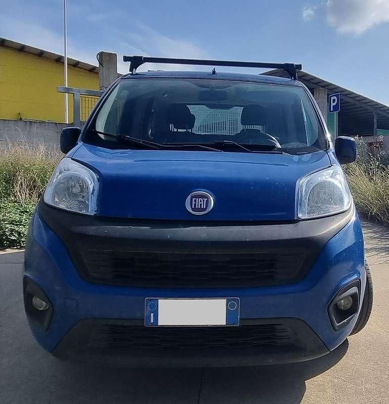 Usata Fiat Qubo Dynamic 80 CV (58 kW) 2017 Blu/azzurro Monovolume