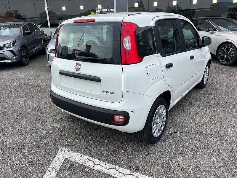 Nuova Fiat Panda S 70 CV (51 kW) 2025 Bianco Utilitaria