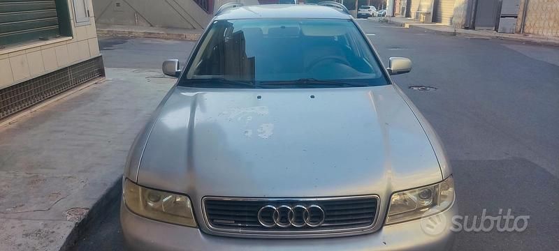Usata Audi A4 1997 Grigio Station wagon