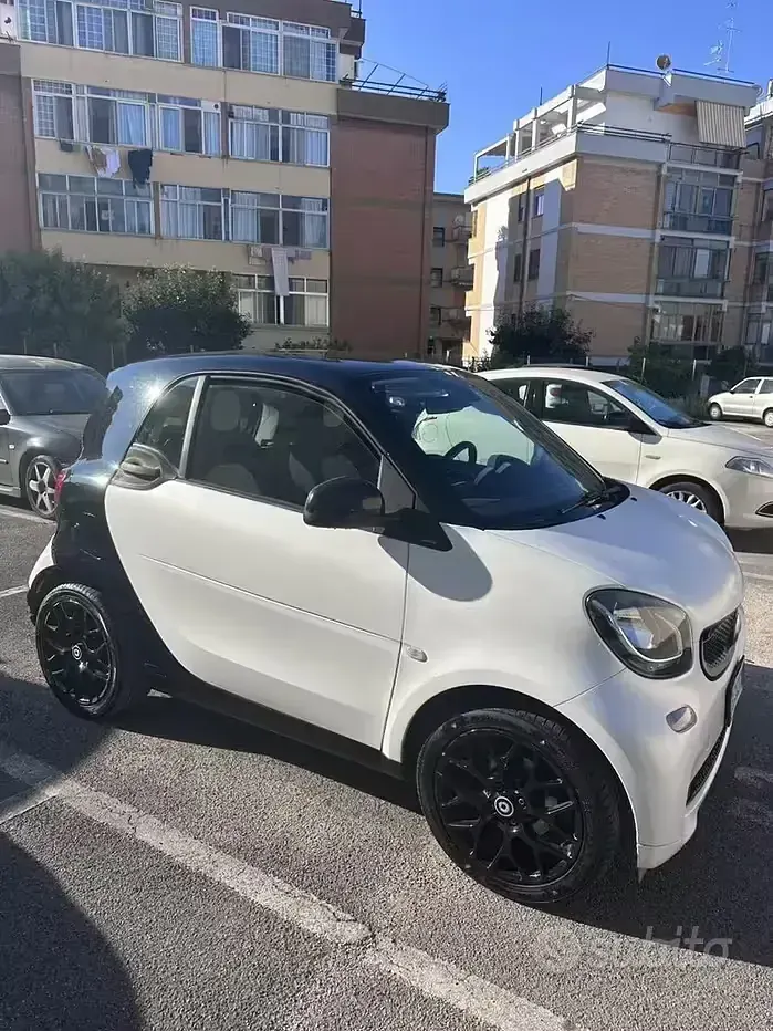Usata Smart ForTwo Coupé 71 CV (52 kW) 2015 Bianco Coupé