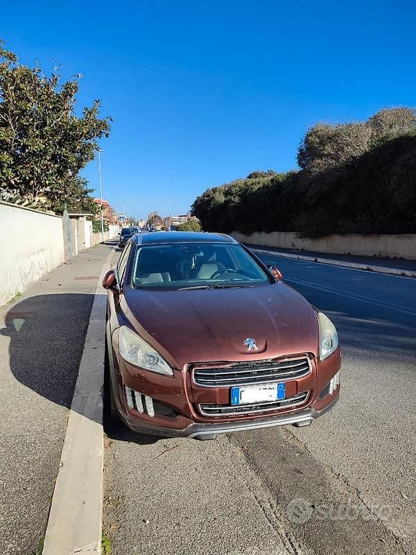 Usata Peugeot 508 RXH 163 CV (119 kW) 2013 Marrone Station wagon