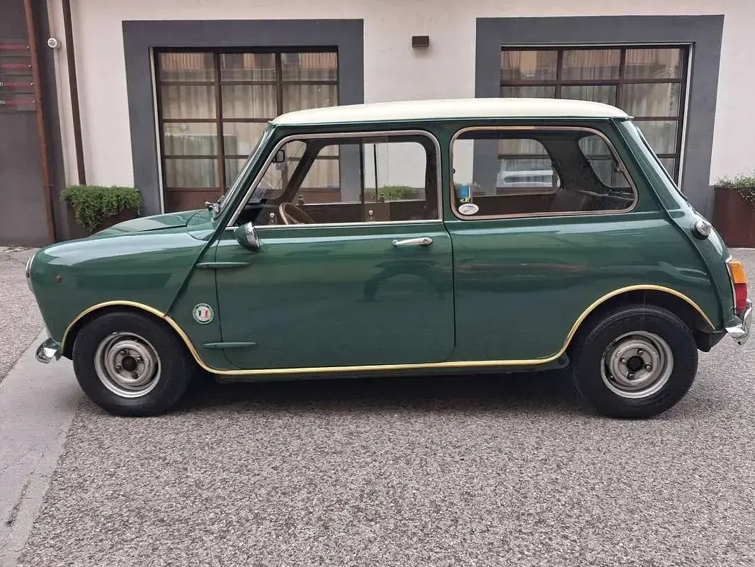 Usata Austin Mini 44 CV (32 kW) 1968 Verde Berlina