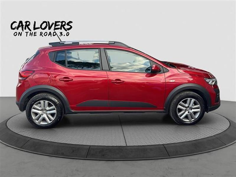 Usata Dacia Sandero Comfort 100 CV (73 kW) 2022 Bordeaux