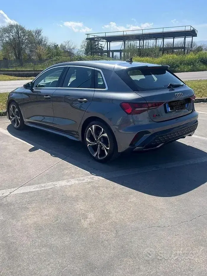 Usata Audi A3 S-Line 116 CV (85 kW) 2024 Grigio Berlina