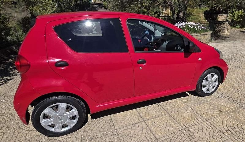 Usata Toyota Aygo 68 CV (50 kW) 2007 Utilitaria